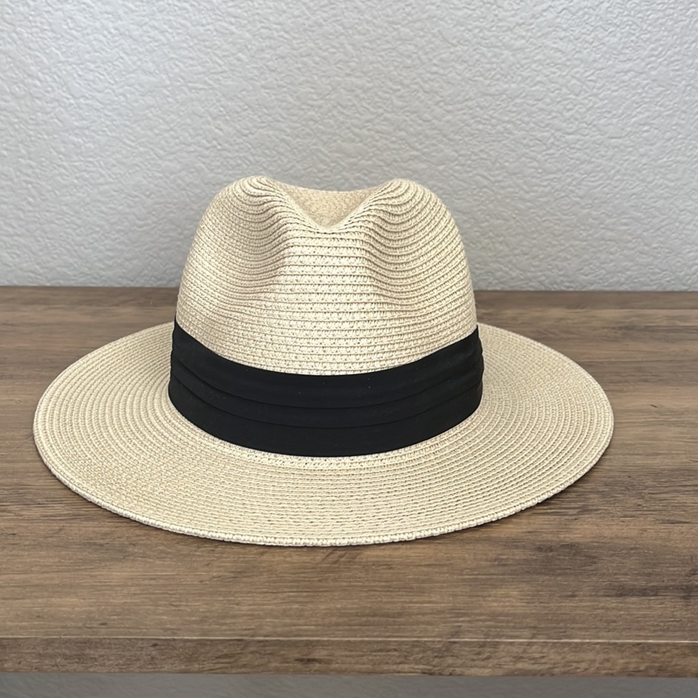Straw hat